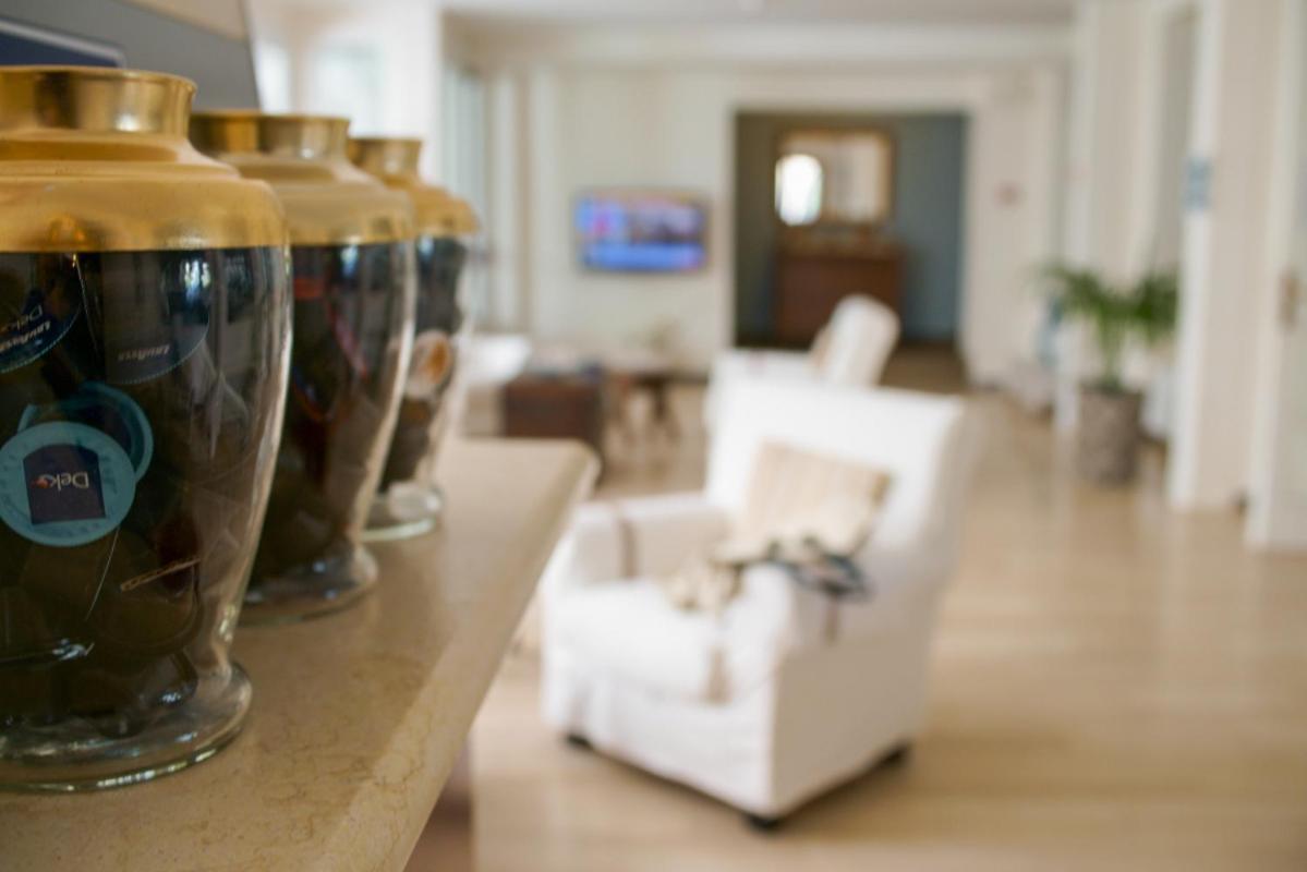Hotel Ausonia Follonica Dış mekan fotoğraf