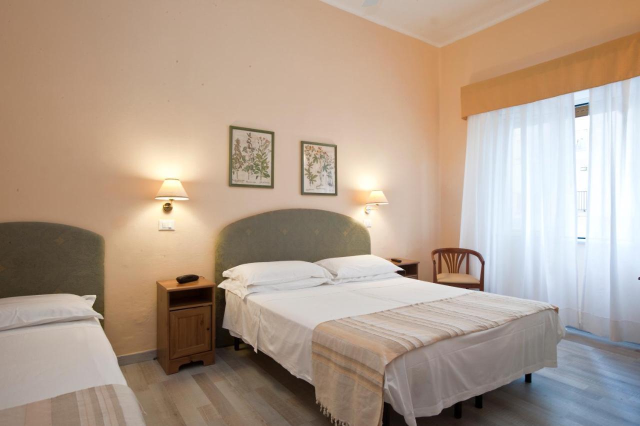 Hotel Ausonia Follonica Dış mekan fotoğraf