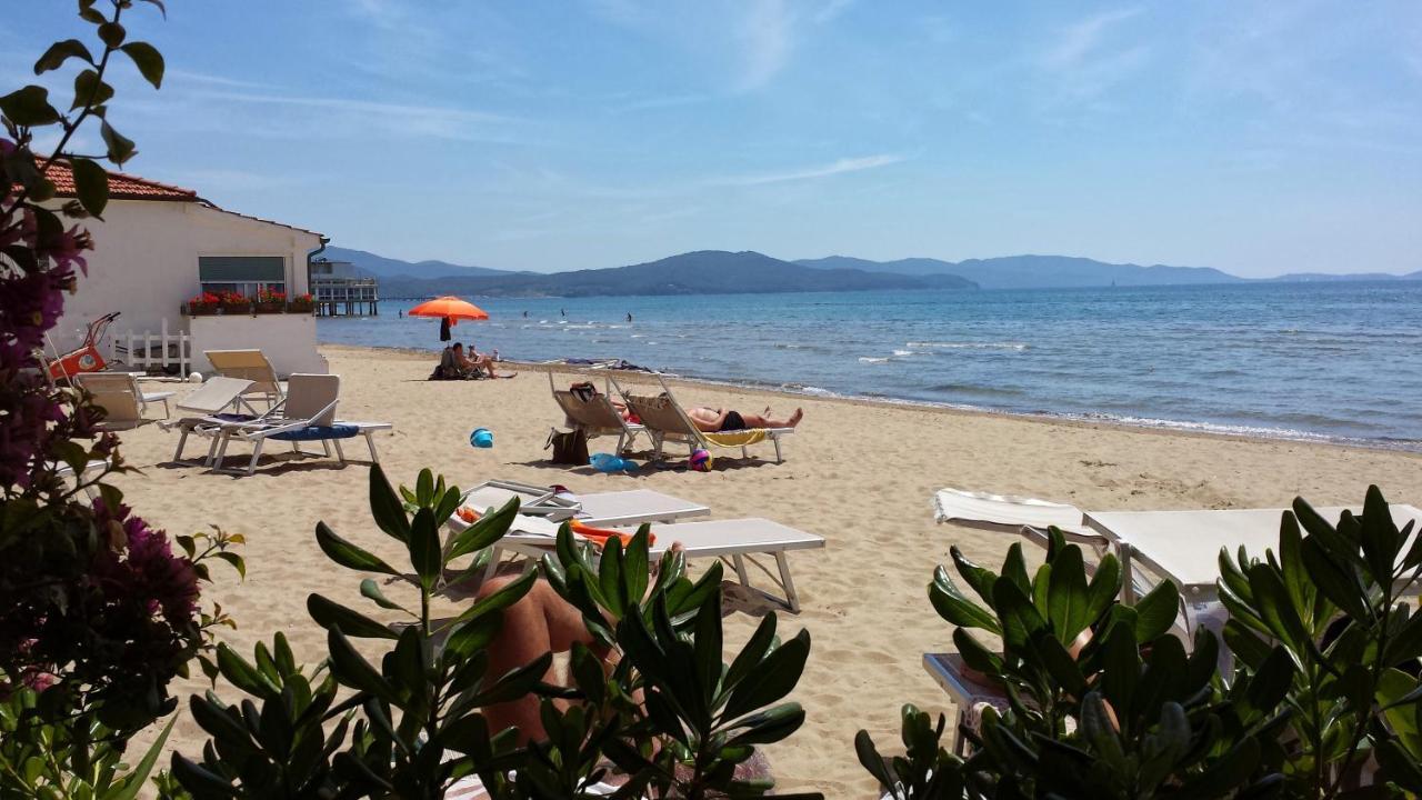Hotel Ausonia Follonica Dış mekan fotoğraf