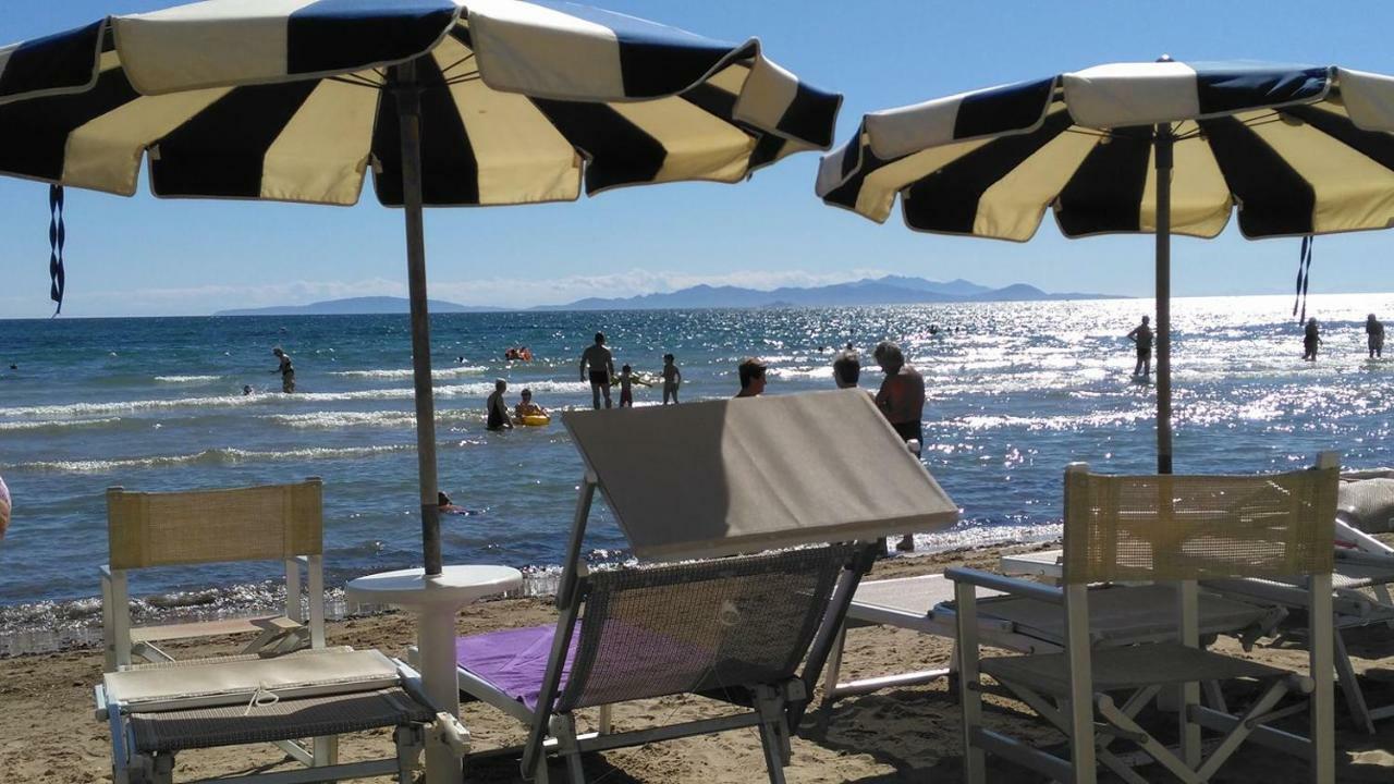 Hotel Ausonia Follonica Dış mekan fotoğraf